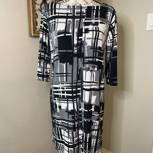 Women’s Black & Grey shift dress. Medium.